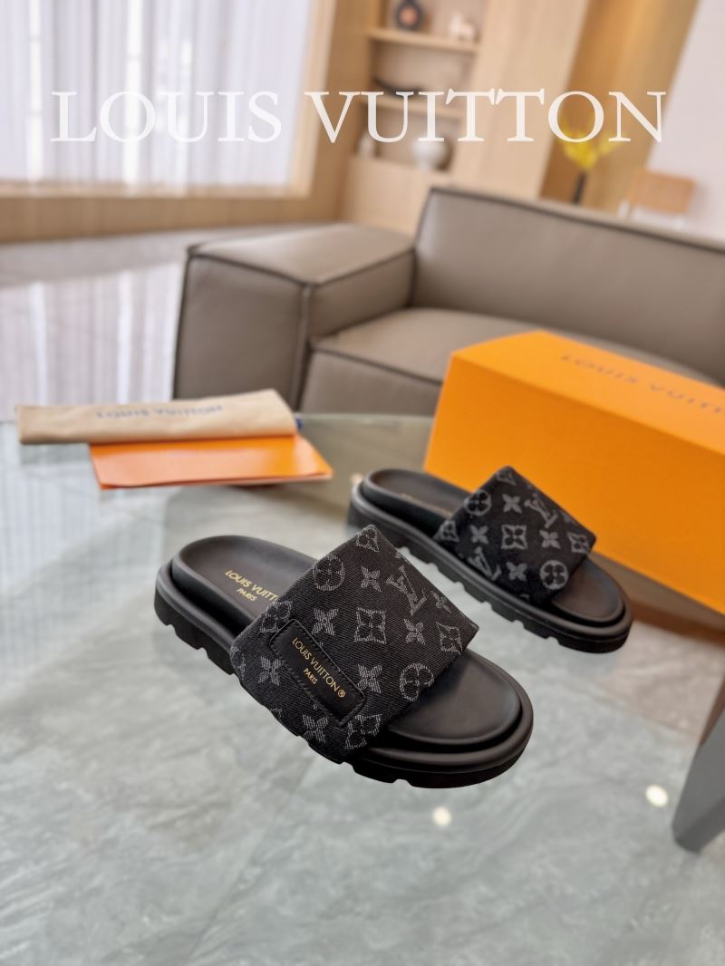 Louis Vuitton Slippers